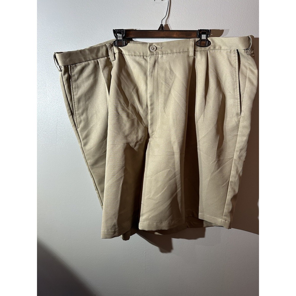 Haggar Size 48 Khaki Shorts